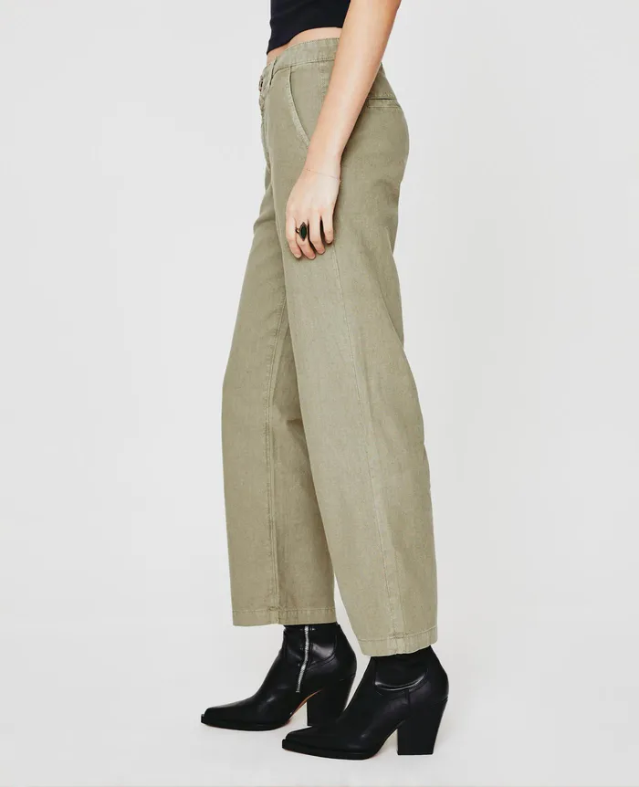 AG Jeans Pants Women Caden Wide Leg SULFUR DRIED ROSEMARY AG Jeans Pants Women Caden Wide Leg SULFUR DRIED ROSEMARY