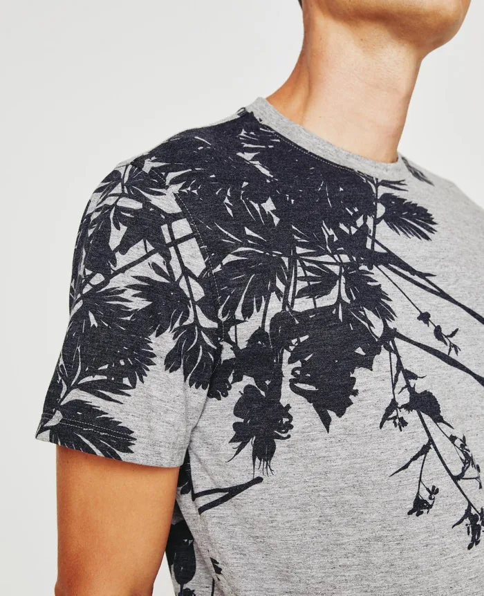 AG Jeans Tees Men Bryce Crew BOLD FLOWER HEATHER GREY MULTI AG Jeans Tees Men Bryce Crew BOLD FLOWER HEATHER GREY MULTI