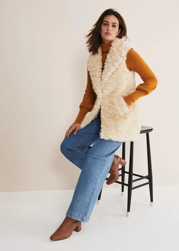 Annie Faux Fur Gilet Cream Women Phase Eight Coats