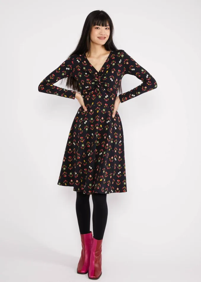 Blutsgeschwister Autumn Dress Hot Knot Black Women Dresses