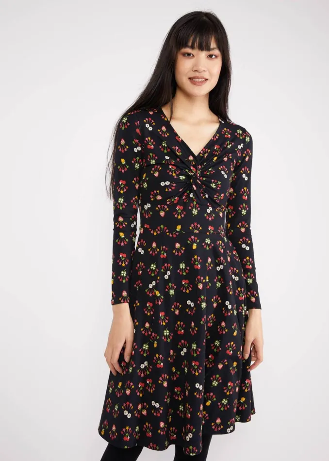Blutsgeschwister Autumn Dress Hot Knot Black Women Dresses