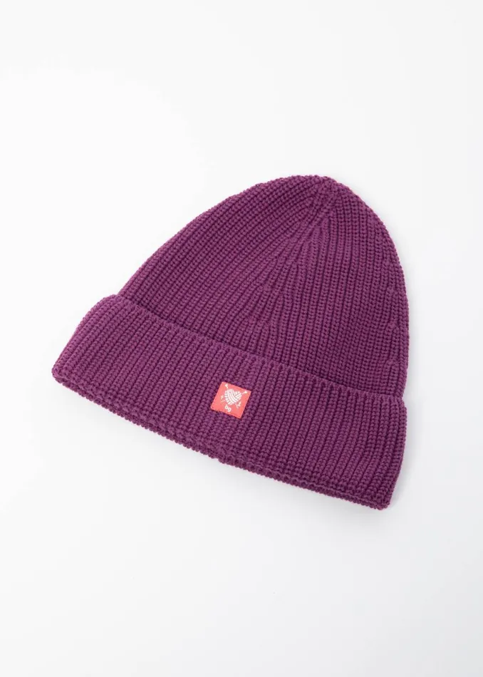 Blutsgeschwister Knitted Hat Beanie Queen Purple Women Other Accessoires