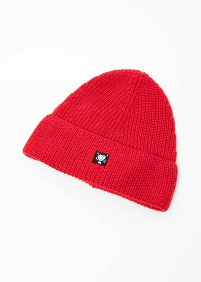 Blutsgeschwister Knitted Hat Beanie Queen Red Women Other Accessoires