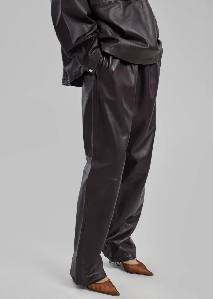 Clothing WomenMen The Frankie Shop Kevin Leather Trousers 8211 Brown