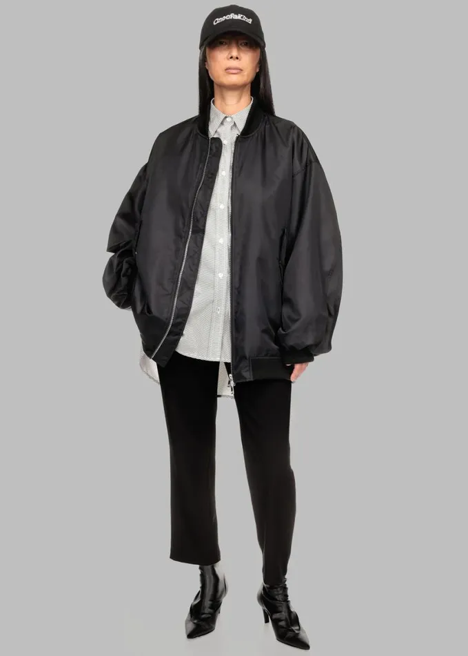 Clothing WomenMen The Frankie Shop Lawrence Bomber Jacket X Barbie 8211 Black