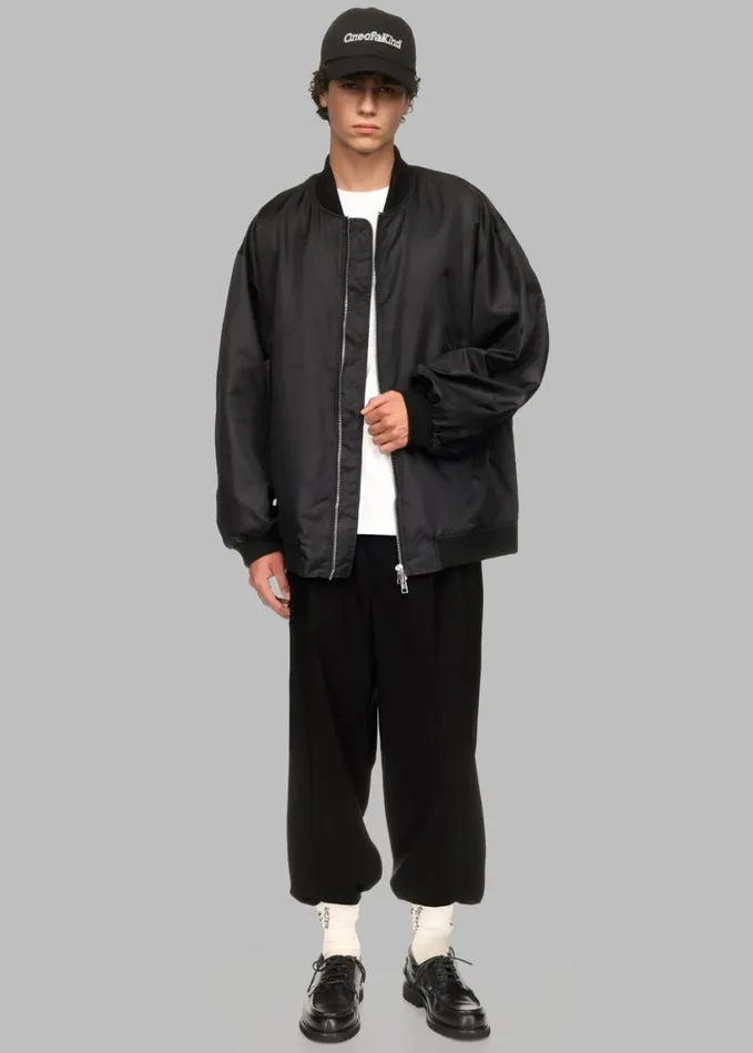 Clothing WomenMen The Frankie Shop Lawrence Bomber Jacket X Barbie 8211 Black