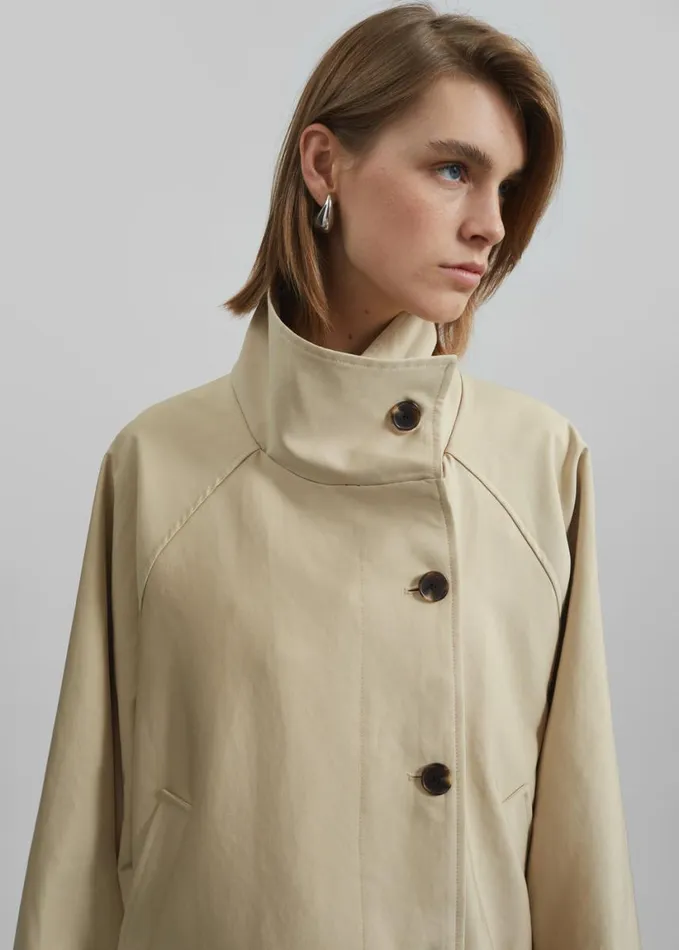 Clothing Women The Frankie Shop Alberta Short Trench 8211 Beige