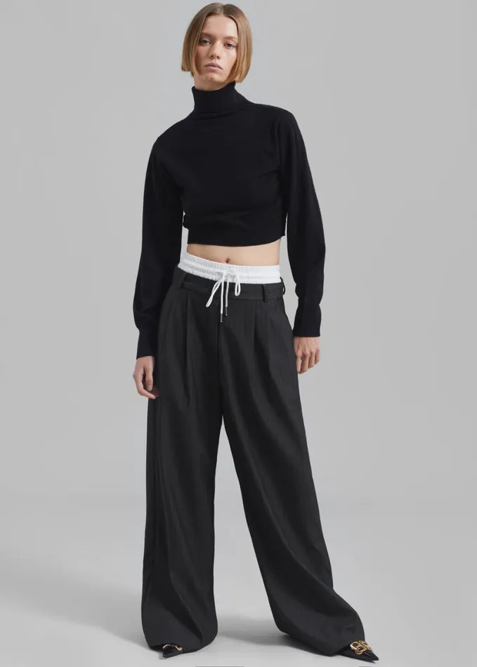 Clothing Women The Frankie Shop Bella Cropped Turtleneck 8211 Black