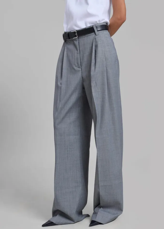 Clothing Women The Frankie Shop Jorae Pleated Trousers 8211 Grey