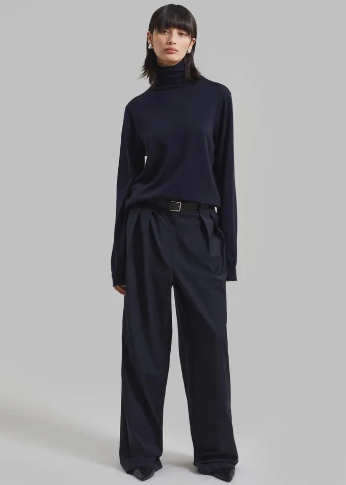 Clothing Women The Frankie Shop Ripley Pleated Trousers 8211 Navy