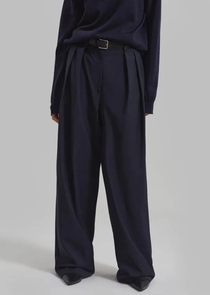 Clothing Women The Frankie Shop Ripley Pleated Trousers 8211 Navy