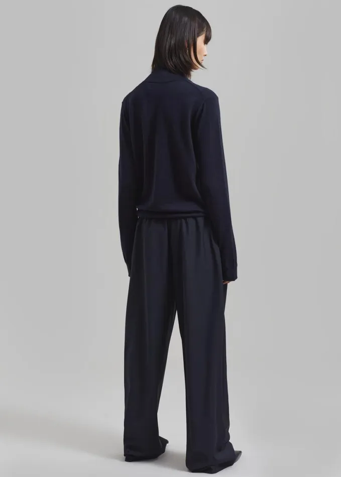 Clothing Women The Frankie Shop Ripley Pleated Trousers 8211 Navy