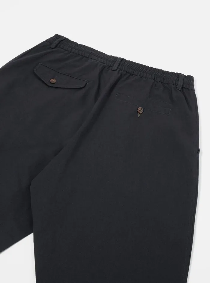 Cotton Twill Men Universal Works Universal Works Pleated Track Pant In Black Twill