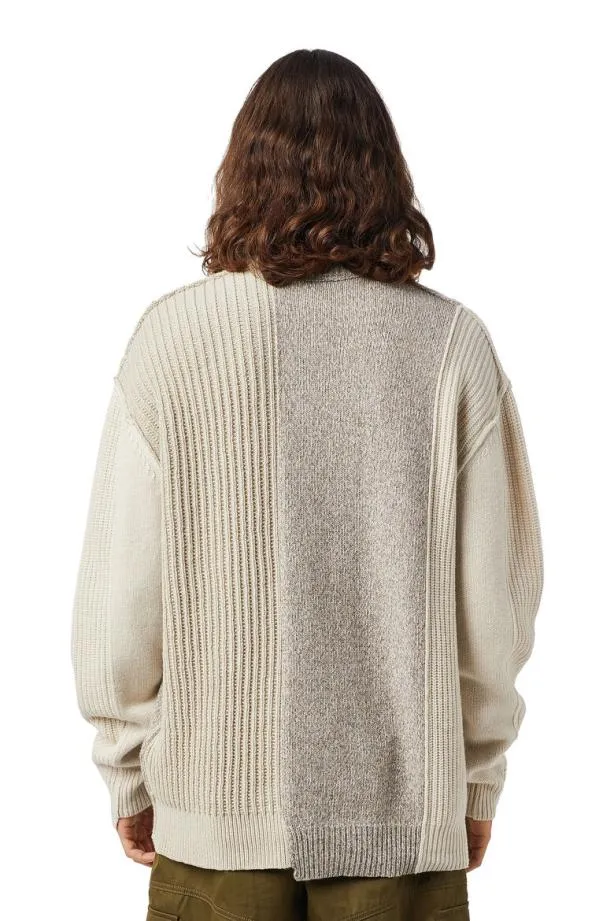 Diesel Kkilleen Face Powder Men Knitwear