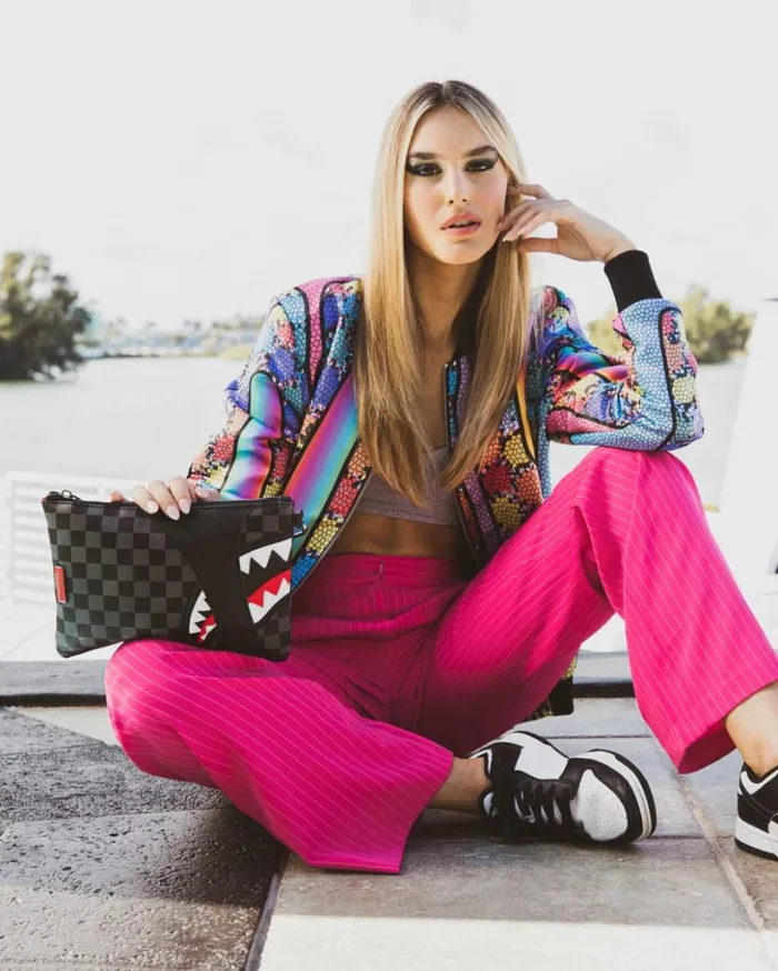HENNY AIIR TO THE THRONE CROSSOVER CLUTCH Bags SPRAYGROUND