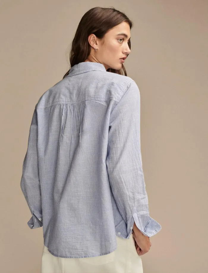 Lucky Brand Blouses Women The Boyfriend ButtonDown Shirt Blue Multi