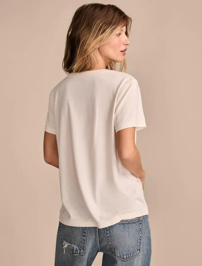 Lucky Brand Graphic Tees Women Queen Of Cocktails Classic Crew Whisper White