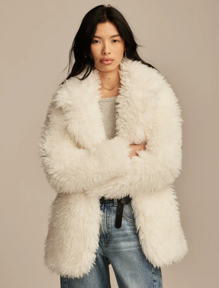 Lucky Brand Jackets and Outerwear Women Oversized Faux Fur Jacket Cream