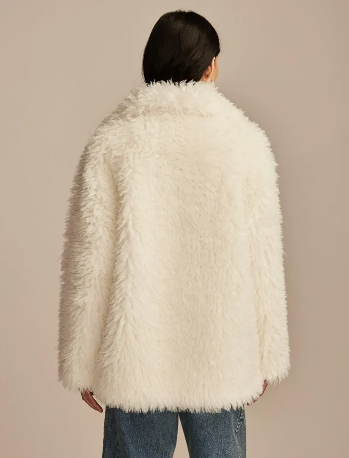 Lucky Brand Jackets and Outerwear Women Oversized Faux Fur Jacket Cream