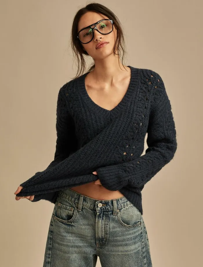 Lucky Brand Sweaters and Sweatshirts Women V Neck Pointelle Cable Pullover Sweater Ocean Deep