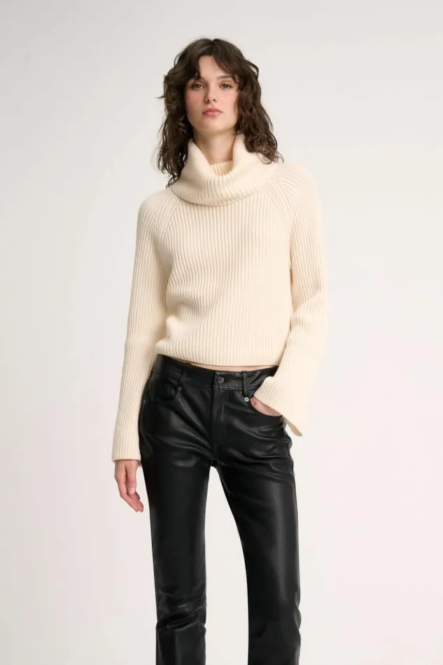 Luisa Spagnoli Knitwear Magnus 8211 RibKnit Turtleneck Pullover Cream 8211 Women Luisa Spagnoli Knitwear Magnus 8211 RibKnit Turtleneck Pullover Cream 8211 Women