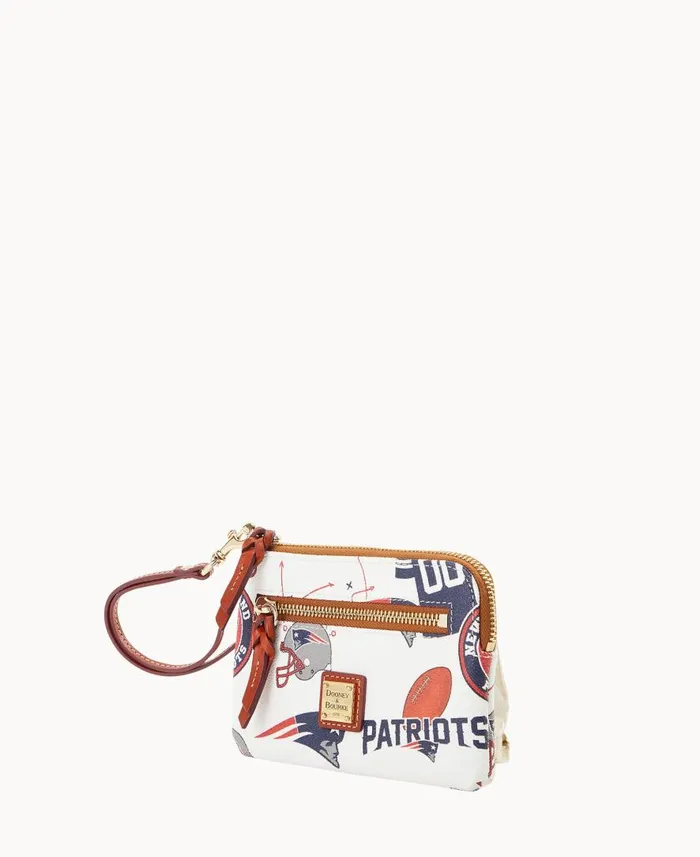 ManWoman NFL Patriots Zip Around Wristlet Patriots Dooney and Bourke Wallets ManWoman NFL Patriots Zip Around Wristlet Patriots Dooney and Bourke Wallets