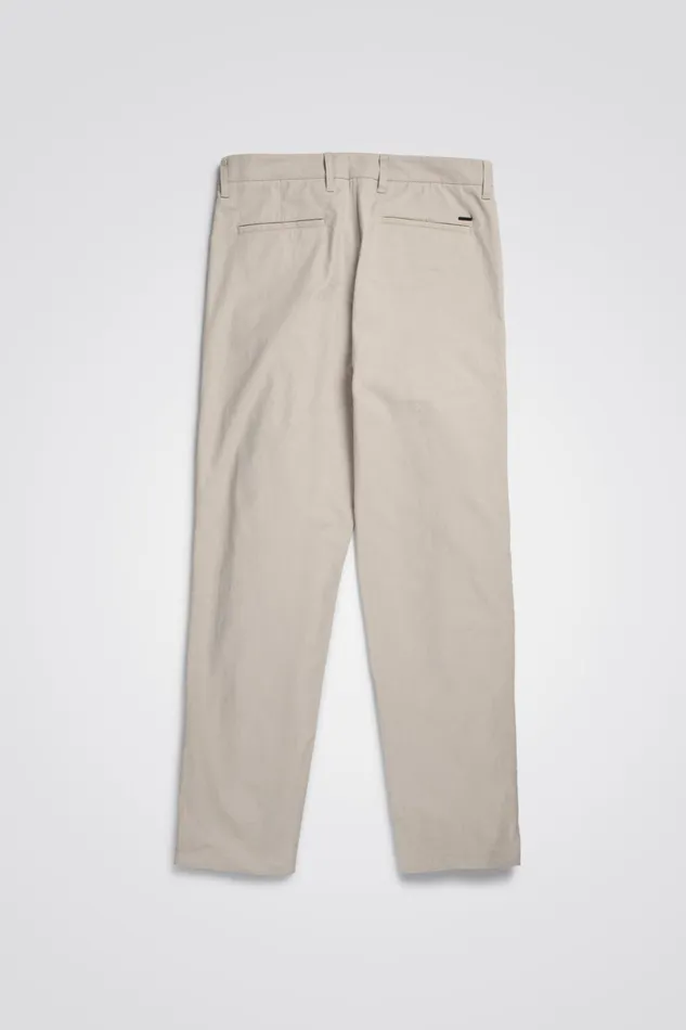 Men Aros Solotex Chino Stone Norse Projects Trousers