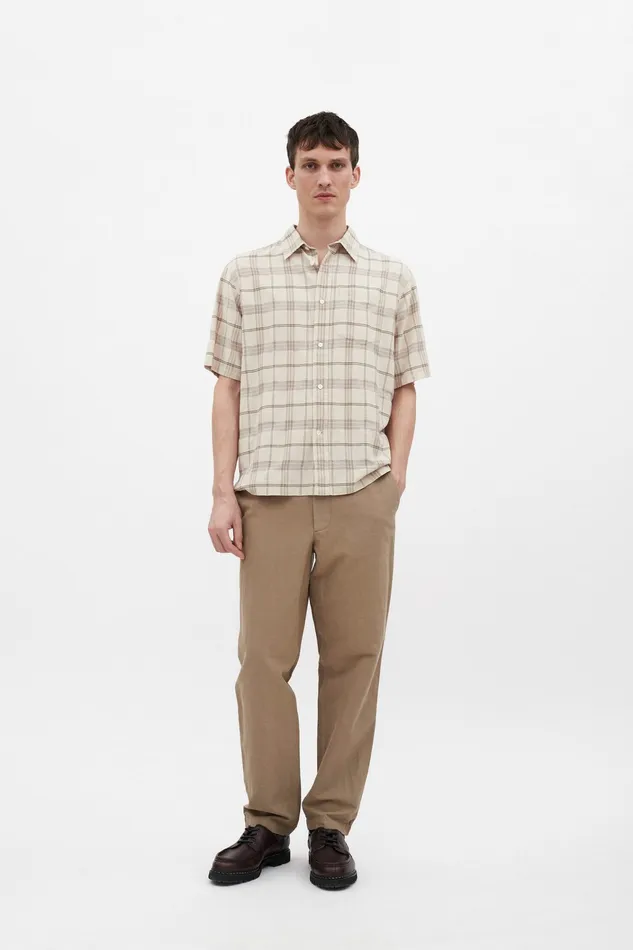 Men Ezra Relaxed Cotton Linen Trouser Clay Norse Projects Trousers