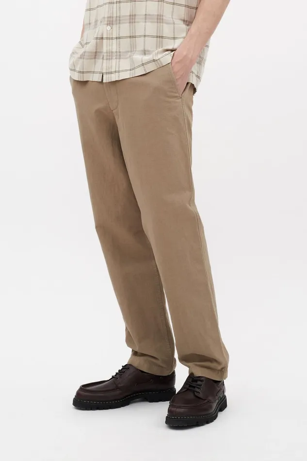 Men Ezra Relaxed Cotton Linen Trouser Clay Norse Projects Trousers