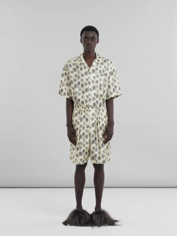 Men Marni Pants Light Yellow Silk Bermuda Shorts With Crayon Leopard Prints