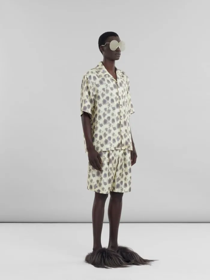 Men Marni Pants Light Yellow Silk Bermuda Shorts With Crayon Leopard Prints