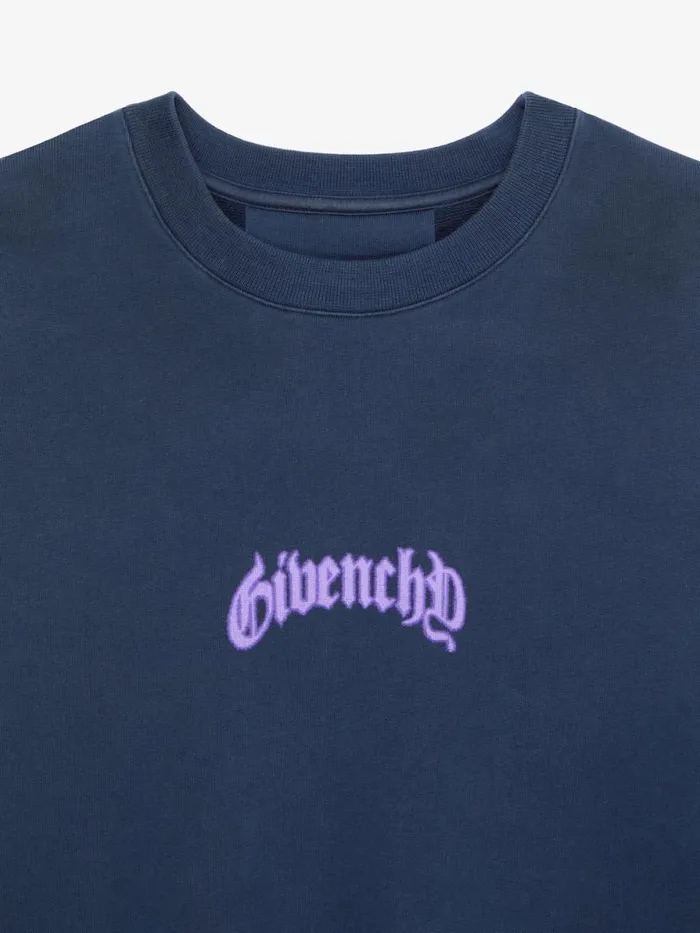 Men Sweatshirts and Hoodies Givenchy Boxy Fit Sweatshirt In Fleece With Reflective Artwork Deep Blue Men Sweatshirts and Hoodies Givenchy Boxy Fit Sweatshirt In Fleece With Reflective Artwork Deep Blue