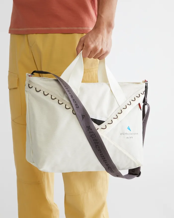 MenWomen Nagelfar Tote Bag 17L Snow Klttermusen Tote Bags