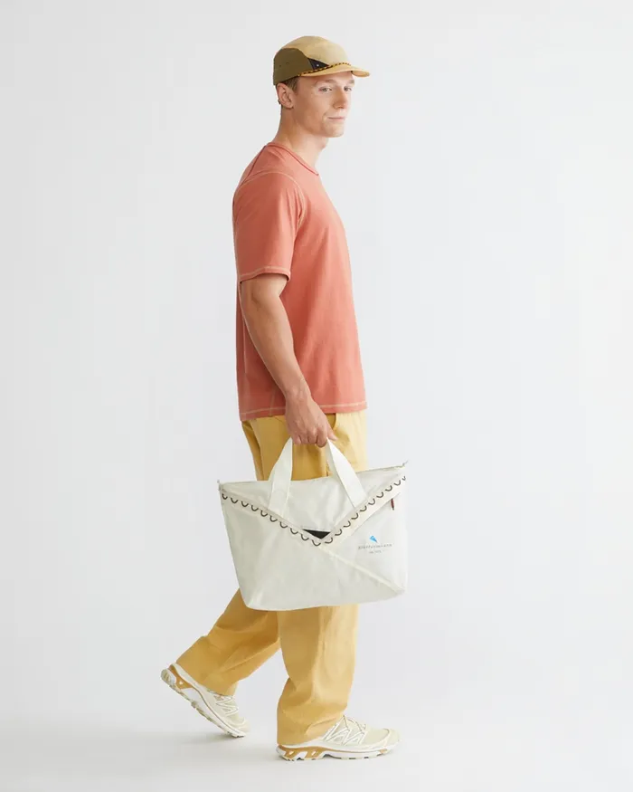 MenWomen Nagelfar Tote Bag 17L Snow Klttermusen Tote Bags