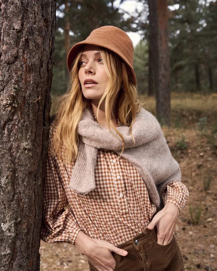 Polin Et Moi Lira Short Hat Camel Women Hats And Scarves