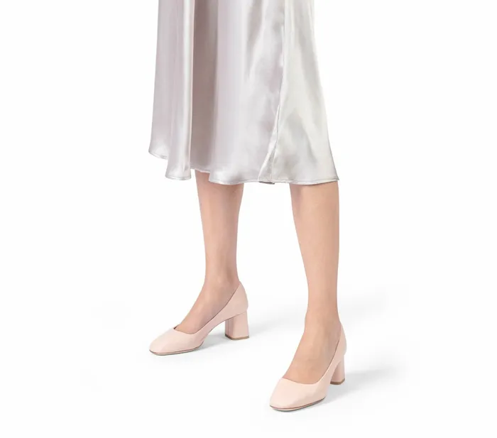 Repetto Womens Pumps Marlow Pumps Almond Beige Casaul
