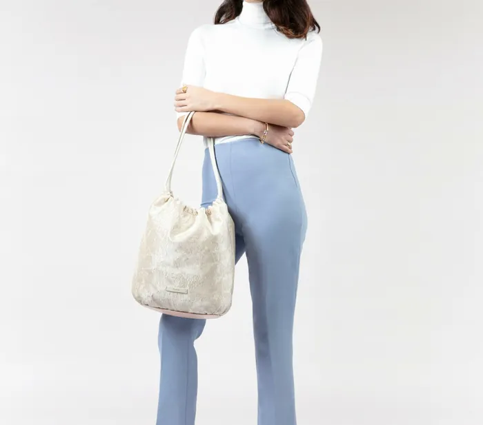Repetto Womens Shoulder Bags Ballerine Bag White Casaul
