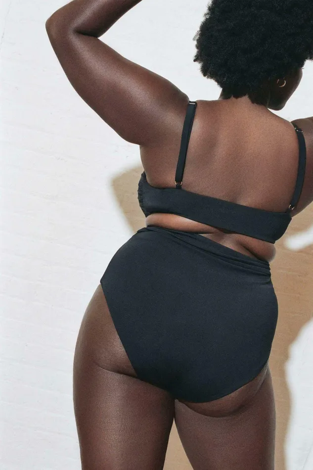 Shop Extended Sizes Mara Hoffman Extended Carla Bikini Top Black Shop Extended Sizes Mara Hoffman Extended Carla Bikini Top Black