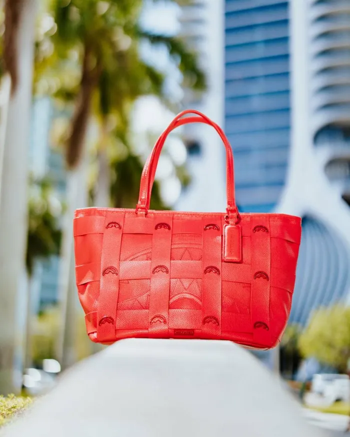 SUPER HOT FIRE CLASSIC TOTE Bags SPRAYGROUND