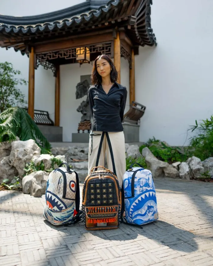 THE MET HOKUSAI GREAT WAVE BACKPACK Bags SPRAYGROUND