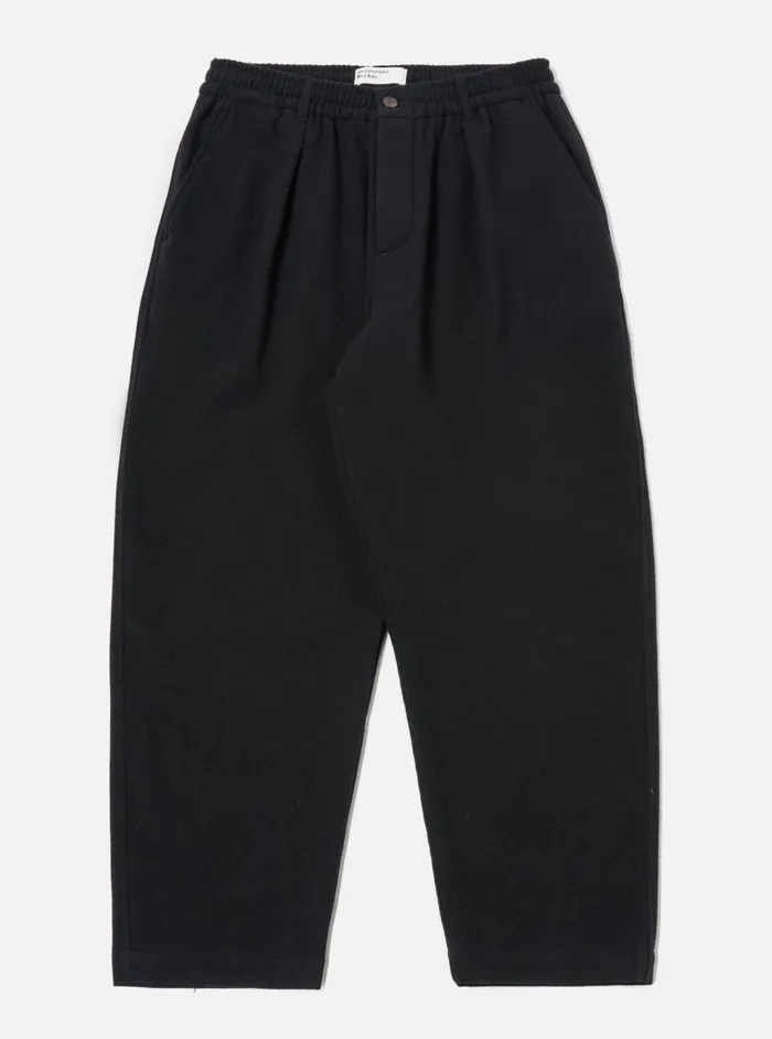 Trousers Men Universal Works Universal Works Oxford Pant In Black Recycled Soft Wool