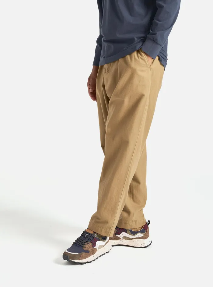 Trousers Men Universal Works Universal Works Pleated Track Pant In Sand Brushed Moleskin