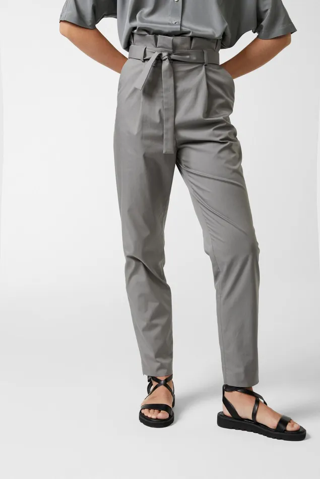 Van Laack Jeans and Pants Women Belted Waist Paperbag Pants In A Stretch Cotton Twill Blend Grey