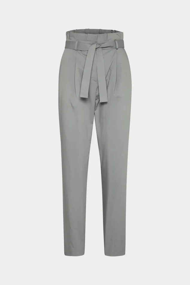 Van Laack Jeans and Pants Women Belted Waist Paperbag Pants In A Stretch Cotton Twill Blend Grey Van Laack Jeans and Pants Women Belted Waist Paperbag Pants In A Stretch Cotton Twill Blend Grey
