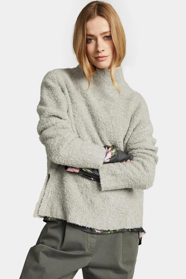 Van Laack Sweaters and Cardigans Women Oversized Boucle Turtleneck Sweater Made From Recycled Cashmere Mix Grey Van Laack Sweaters and Cardigans Women Oversized Boucle Turtleneck Sweater Made From Recycled Cashmere Mix Grey