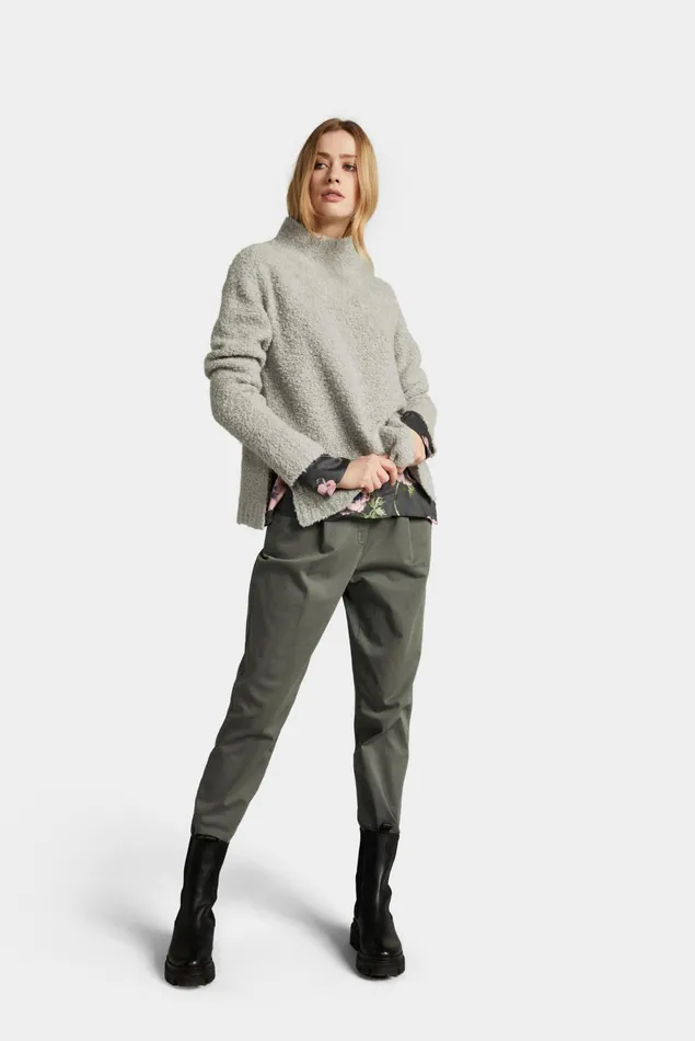 Van Laack Sweaters and Cardigans Women Oversized Boucle Turtleneck Sweater Made From Recycled Cashmere Mix Grey Van Laack Sweaters and Cardigans Women Oversized Boucle Turtleneck Sweater Made From Recycled Cashmere Mix Grey