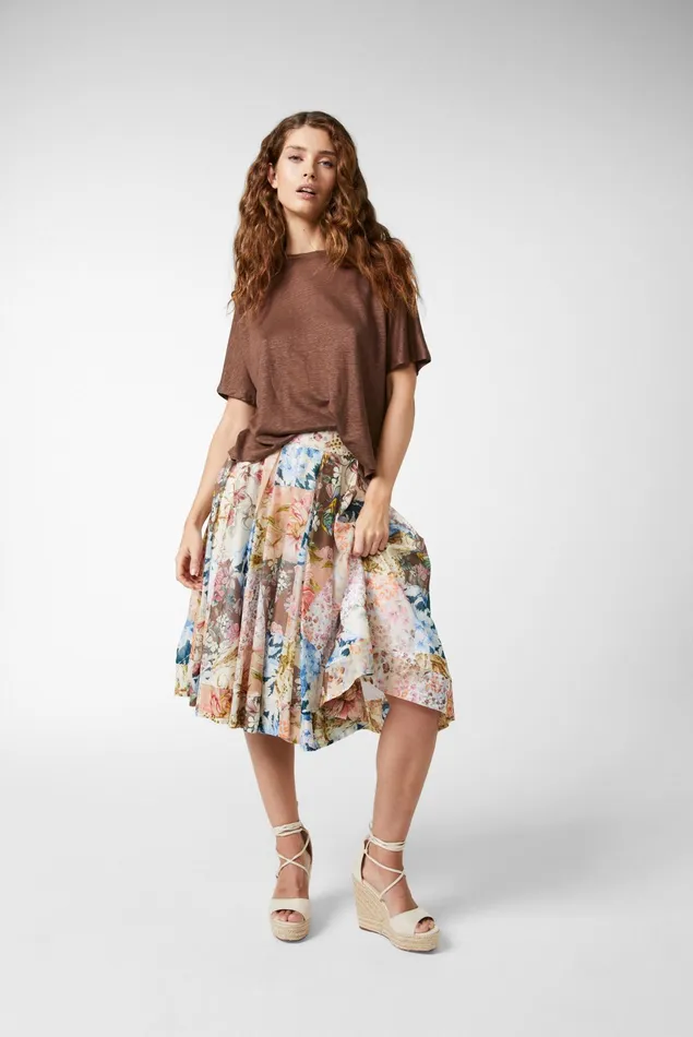 Van Laack Tops and TShirts Women Linen Jersey Tshirt Boxy Fit Brown Van Laack Tops and TShirts Women Linen Jersey Tshirt Boxy Fit Brown