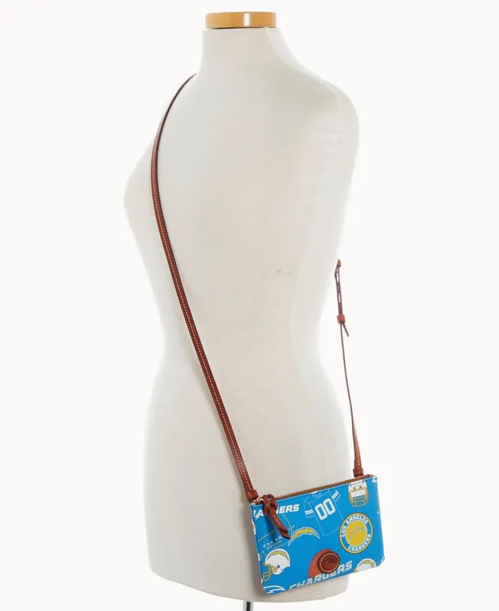 Woman NFL Chargers Top Zip Crossbody Chargers Dooney and Bourke Crossbodies Woman NFL Chargers Top Zip Crossbody Chargers Dooney and Bourke Crossbodies