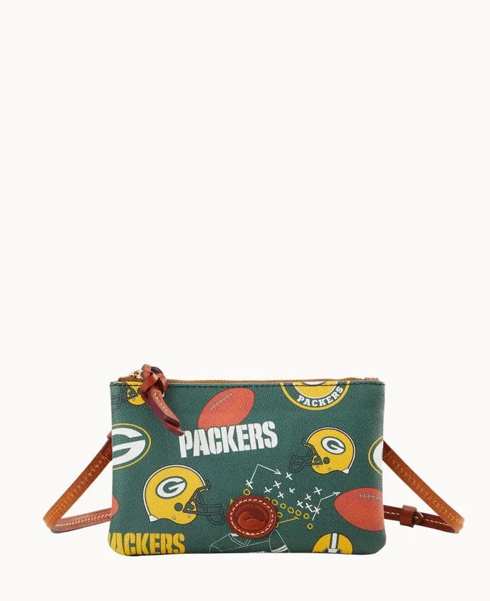 Woman NFL Packers Top Zip Crossbody Packers Dooney and Bourke Crossbodies