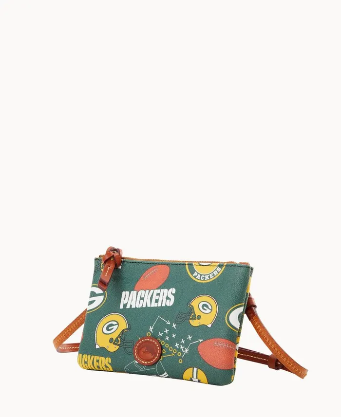 Woman NFL Packers Top Zip Crossbody Packers Dooney and Bourke Crossbodies Woman NFL Packers Top Zip Crossbody Packers Dooney and Bourke Crossbodies